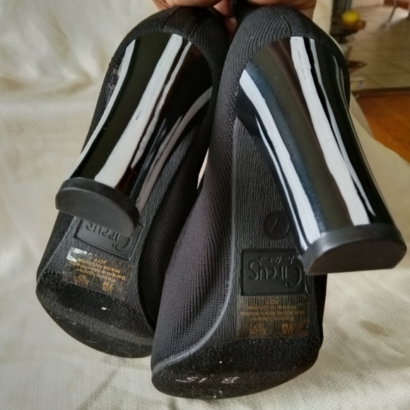 NEW women’s black midcalf heel boots, Size 7M - Picture 7 of 8